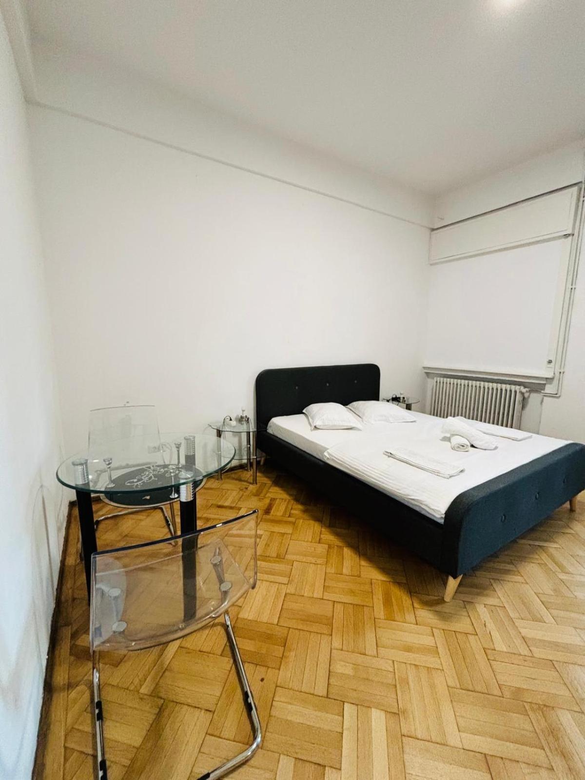 Iancu Apartments Bukarest Eksteriør billede
